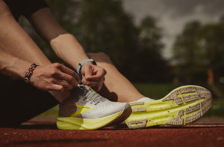 Kathmandu: Reduce Pain from Muscle Strain or Injury Faster with Curewave Laser